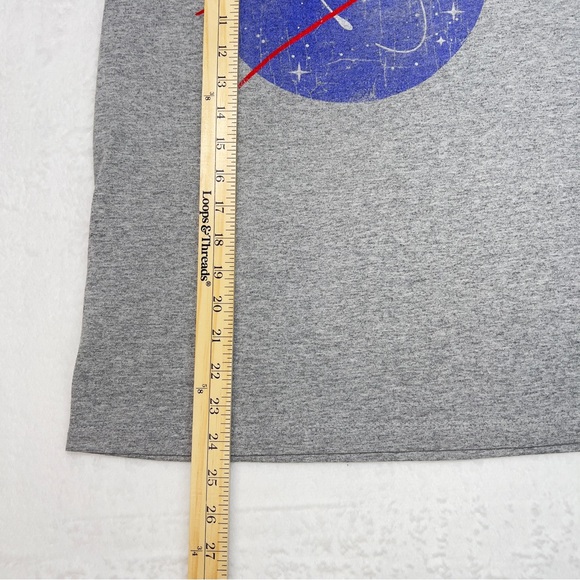 Vintage NASA Tee Shirt Women’s XS Grey Short Sleeve - Picture 6 of 7